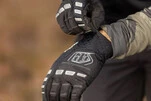 Рукавички TLD Swelter Glove [Charcoal] Розмір S - 9