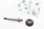 Вал КПП задньої передачі + шестерня Z-15x20 к-кт - 1