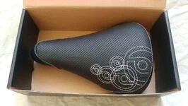 Седло Primo Balance BMT лёгкое велосипедное BMX MTB дёрт стрит алюминиевые термообработанные рейлы