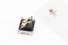 Клапан лепестковый