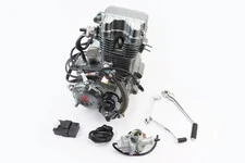 Двигун мотоциклетний в зборі CGT-250cc (водяне охолодження) + карбюратор, комутатор, котушка запалювання, тип 2