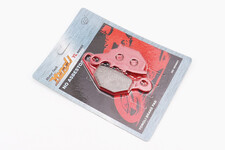 Гальмівні колодки (дискові) Suzuki AD100 / RM 80 / RM 85 / DR-Z 125; KAWASAKI KLX 125L / KMX 125 к-кт червоні