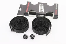 Обмотка ROAD керма 30*1900мм, з самоклеючою смугою, чорна Silicone T93