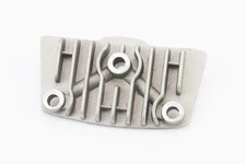 Крышка головки цилиндра правая (со стороны свечи зажигания) тип, 3 "широкая"