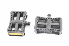 Педали CHILD 9/16" (90x55x25mm) пластиковые, чёрные (без подшипников)