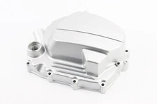 Крышка двигателя правая