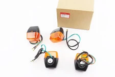 Поворотник лев., прав. (без "ножки") к-кт 4 шт, желтые, (два провода)