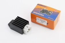 Реле-регулятор напруги (4 контакти квадратом)