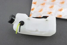 Бак топливный 1E40F-1E44F (крепление 2отв, горловина прямая)