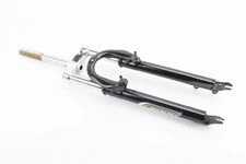 Вилка 26" амортизаційна, з різьбою 1" (25,4мм), шток 200мм, з ходом 50мм, V/Disk-brake, чорна "ZOOM"