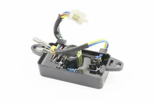 Реле напряжения AVR однофазное 2-3,5кВт (корпус - прямоугольник, пластик, контакты - 2 "мама" + 4 "папа", 250V, 220µF) Тип 4