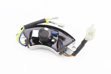 Реле напряжения AVR однофазное 2-3,5кВт (корпус - сегмент, алюминий, контакты - 2 "мама" + 4 "папа", 250V, 220µF)