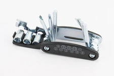 Ключ-набір 15 предметів (шестигранники 2,2.5,3,4,5,6 мм, спицевий ключ, викрутки пряма та фігурна, головки 8,9,10 мм, гайкові