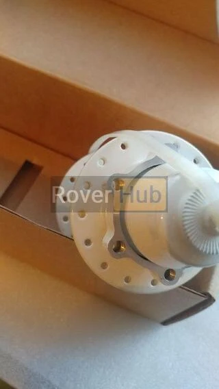 Втулка передня DaBomb Head Spin біла 32 см або ексцентрик 5 мм, 6061-Т6 фрезерований корпус для МТБ