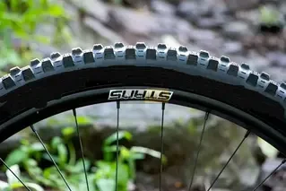 Покрышка 29x2.20 Maxxis Ikon (ETB00334200) складная, EXO/TANWALL 60TPI