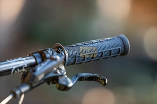 Грипси ODI Elite Pro, V2.1 Lock-On, Army Green w/Black Clamp, зелені із чорними замками