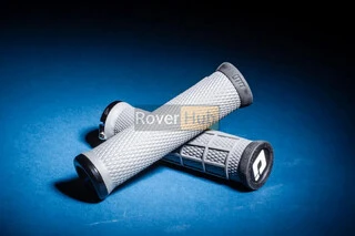 Гріпси ODI Elite Motion Black/Graphite w/Black clamp (графітові з чорними замками)