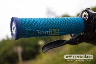 Гріпси ODI Elite Motion Black/Graphite w/Black clamp (графітові з чорними замками)