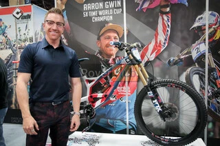 Гріпси ODI AG-2 Black/Graphite w/ Black clamps (черно-графітові з чорними замками)