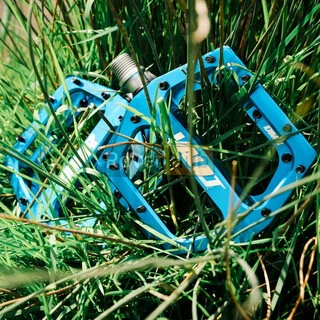 Педалі DMR Vault - Super Blue