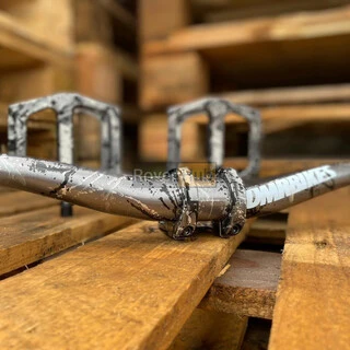 Кермо DMR Wingbar Mk4 SE - 35 - 20mm Rise - Liquid Camo Grey