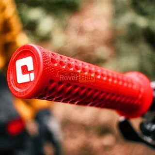 Грипси ODI Vans&reg; Lock-On Grips Black w/ White Clamp, чорні з білими замками