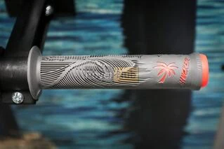 Гріпси ODI Hucker Signature 160mm w/Flange Black