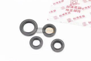 Сальники к-кт 4шт (16,4/17x30x7; 17x30x7; 20x32x7; 27x42x7) двигателя