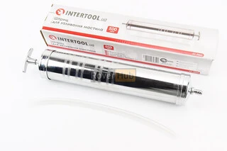 Шприц для заливки масла 500 мл AT-3065