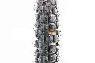 Шина 2,75-17 шипованная