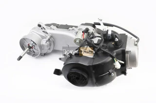 Двигун скутерний в зборі 4Т-80куб (довгий варіатор, довгий вал) + карбюратор, комутатор, котушка запалювання, бризковик