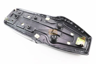 Сиденье сплошное (цельное) с черной каемкой, тип 1