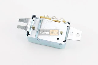 Реле регулятор напряжения 33.3702 14V