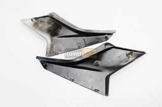 V200R пластик - бічний середній лів., прав. к-кт 2шт, ЧОРНИЙ