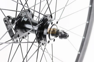 Колесо 29" переднє Disk-brake, обід "крапля" та втулка 14Gx36H алюмінієві NECO MS31F, кріпл. ексцентрик, "GRAVITY"