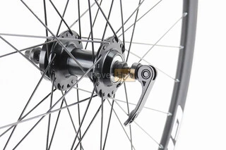 Колесо 29" переднє Disk-brake, обід "крапля" та втулка 14Gx36H алюмінієві NECO MS31F, кріпл. ексцентрик, "GRAVITY"