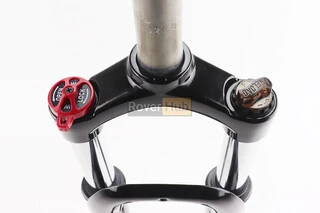 Вилка 26 "амортизаційна, без різьби 1-1/8" (28,6мм), шток 260мм, з ходом 75мм, V/Disk-brake, M Lockout, чорна LJ-536