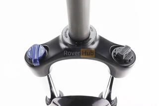 Вилка 27,5" амортизаційна, без різьби 1-1/8" (28,6мм), шток 255мм, з ходом 100мм, Disk-brake, пружинно-оливна, Lockout,