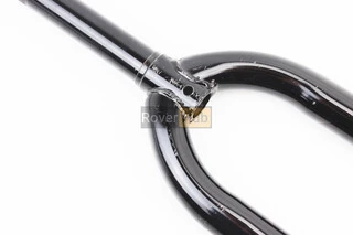 Вилка 28" з різьбою 1" (25,4мм), шток 200мм, чорна (можливі подряпини, дефекти фарбування)