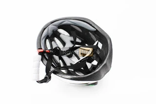 Шлем велосипедный M (54-57 см) съёмный козырёк, 18 вент. отверстий, чёрно-бело-зелёный AV-01