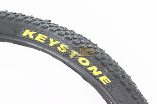 Шина 24"x1,95 (54-507) шипована KB-139